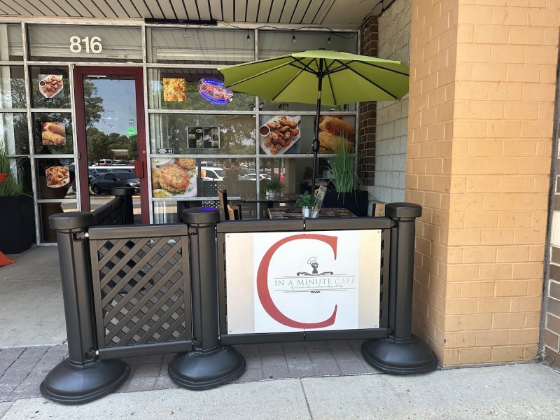 Even on a sunny day, you can get a shaded meal at the cafe with Chef Steven Wilson. (Anthony Tilghman/The Washington Informer)