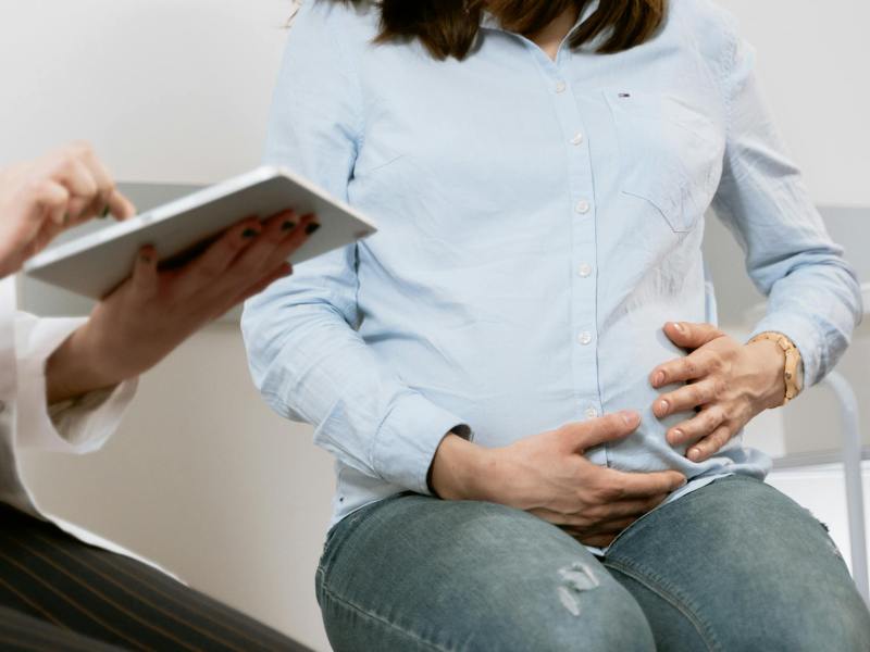 close up photo of pregnant woman